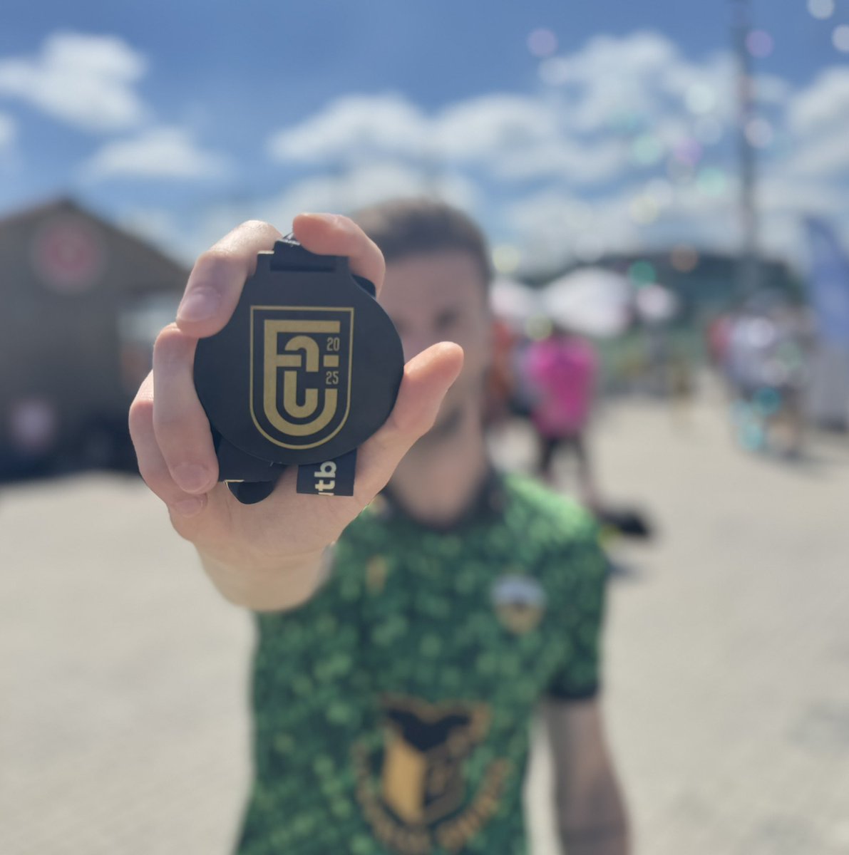 Med Store tweet media