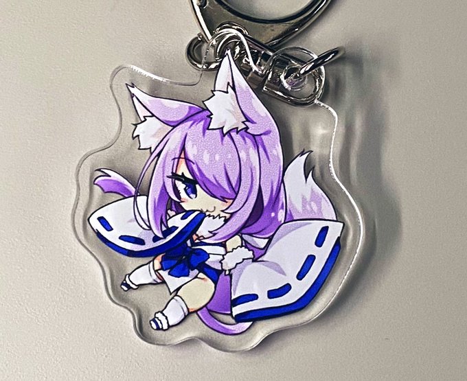 今日のサイン会、10周年イベント来てくれた方ありがとうございました〜

めちゃんこ嬉しかったぞい〜

サイン会で発表した内容に関して頑張るので応援よろしう〜

画像は来場者プレゼントに作った卜部ちゃんじゃ 