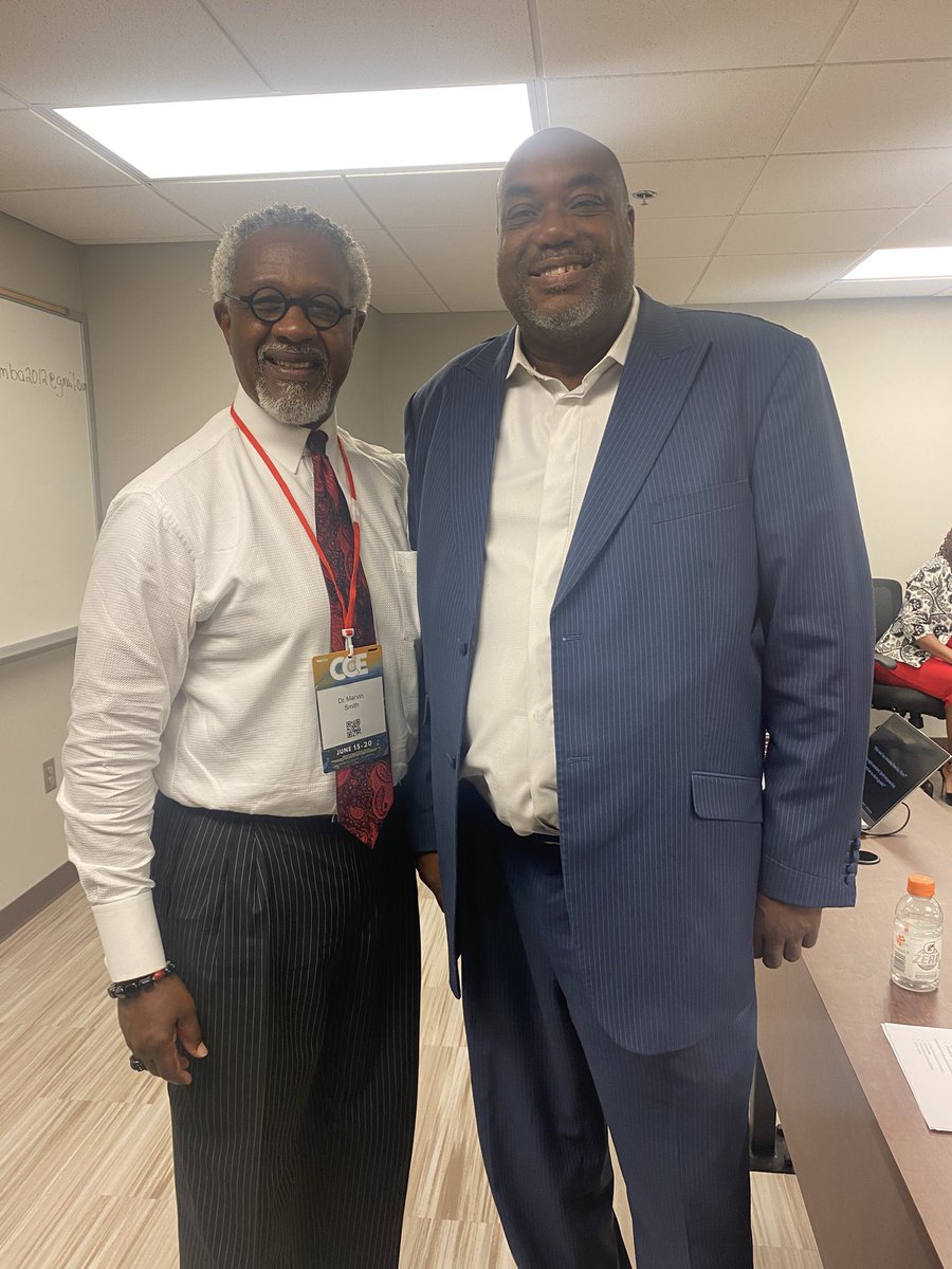 nicknett71's tweet image. My class instructor for our NBCUSA Congress, Dr. Marvin T. Smith!!