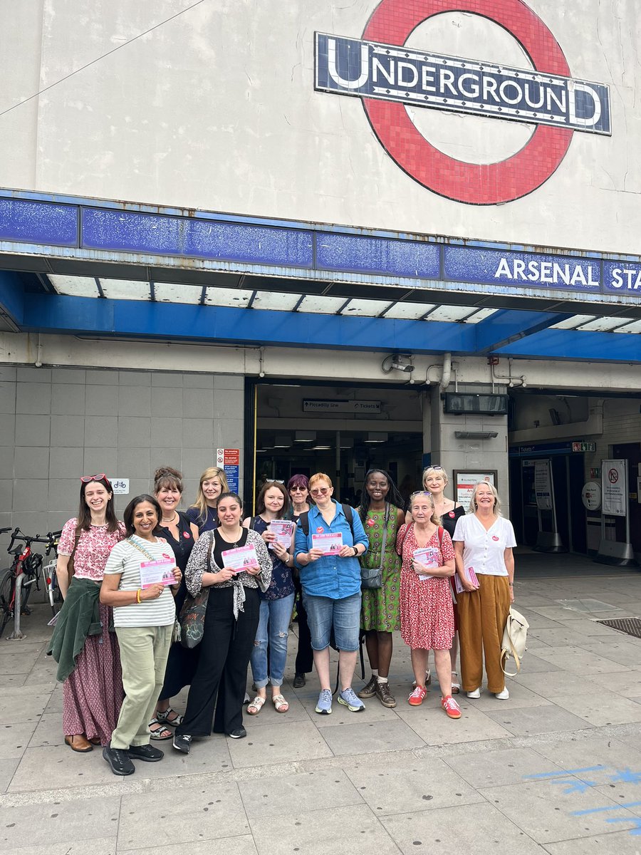 Bashir Ibrahim (@bashoibrahim) on Twitter photo Fantastic <a href="/ArsenalLabour/">Arsenal Labour Party</a> canvassing session today, organised by <a href="/IslingtonLabour/">Islington Labour 🌹 #OnYourSide</a>’s Women’s Branches.
Great turnout from activists and Councillors from across Islington, who knocked on hundreds of doors and spoke to many local residents about their priorities for our local area. Fantastic <a href="/ArsenalLabour/">Arsenal Labour Party</a> canvassing session today, organised by <a href="/IslingtonLabour/">Islington Labour 🌹 #OnYourSide</a>’s Women’s Branches.
Great turnout from activists and Councillors from across Islington, who knocked on hundreds of doors and spoke to many local residents about their priorities for our local area.