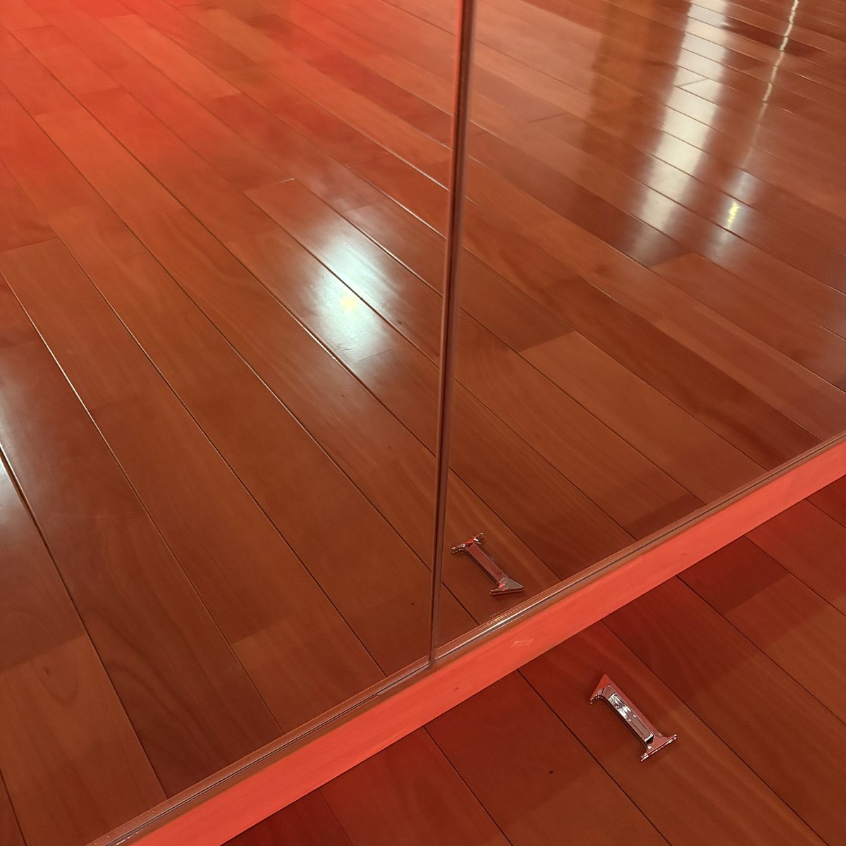 kyong437's tweet photo. 今月もありがとうございました🪩
本当に皆さまのおかげで
半年目安にしてた目標もつくずく達成を感じております❤️‍🔥
これから猛暑がやってきますが、健康に元気いっぱいに頑張りましょう🥰 https://t.co/0IfiaoabQ3