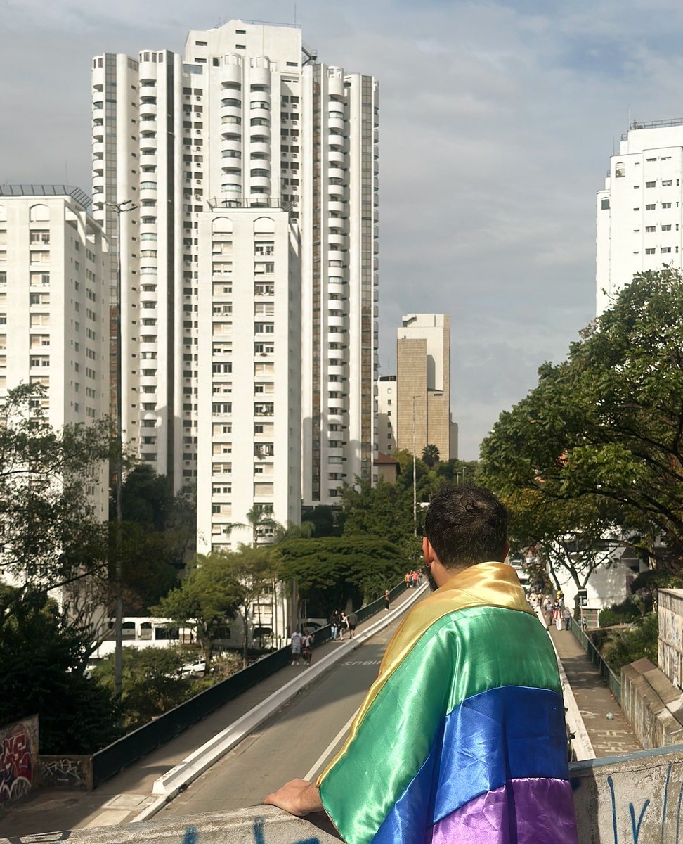 Não somos um erro do Criador.
Não somos um “efeito colateral” da queda da humanidade.
Somos parte integral do plano perfeito de Deus e a manifestação da sua multiforme graça na criação.
Ser LGBT é lindo! Pecado é ser homofóbico.
Feliz dia internacional do Orgulho LGBTQIAPN+ 🏳️‍🌈