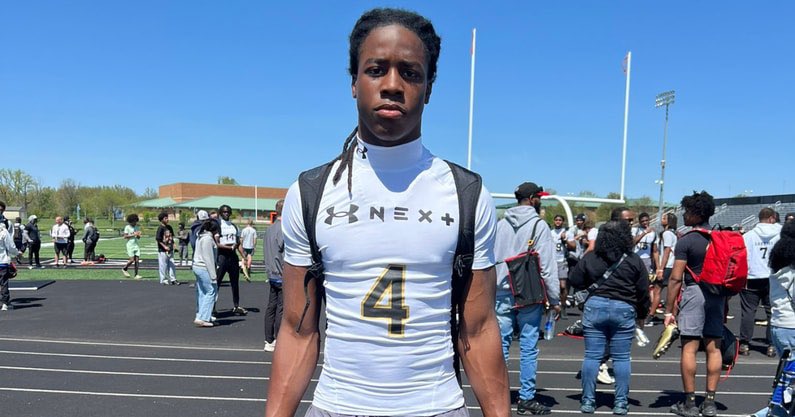 SpartanMag.com (@thespartanmag) on Twitter photo RADAR '28: Detroit Cass Tech ATH Mylan Griggs breaks down Michigan State offer amid standout 7-on-7 showingsā¦
(On3+): on3.com/teams/michigan⦠RADAR '28: Detroit Cass Tech ATH Mylan Griggs breaks down Michigan State offer amid standout 7-on-7 showingsā¦
(On3+): on3.com/teams/michiganā¦