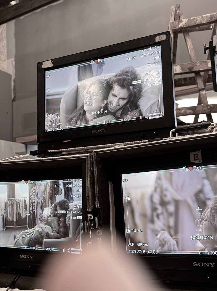 atifcam's tweet image. What’s Happening 🤣🤣🤣 ? #balh4