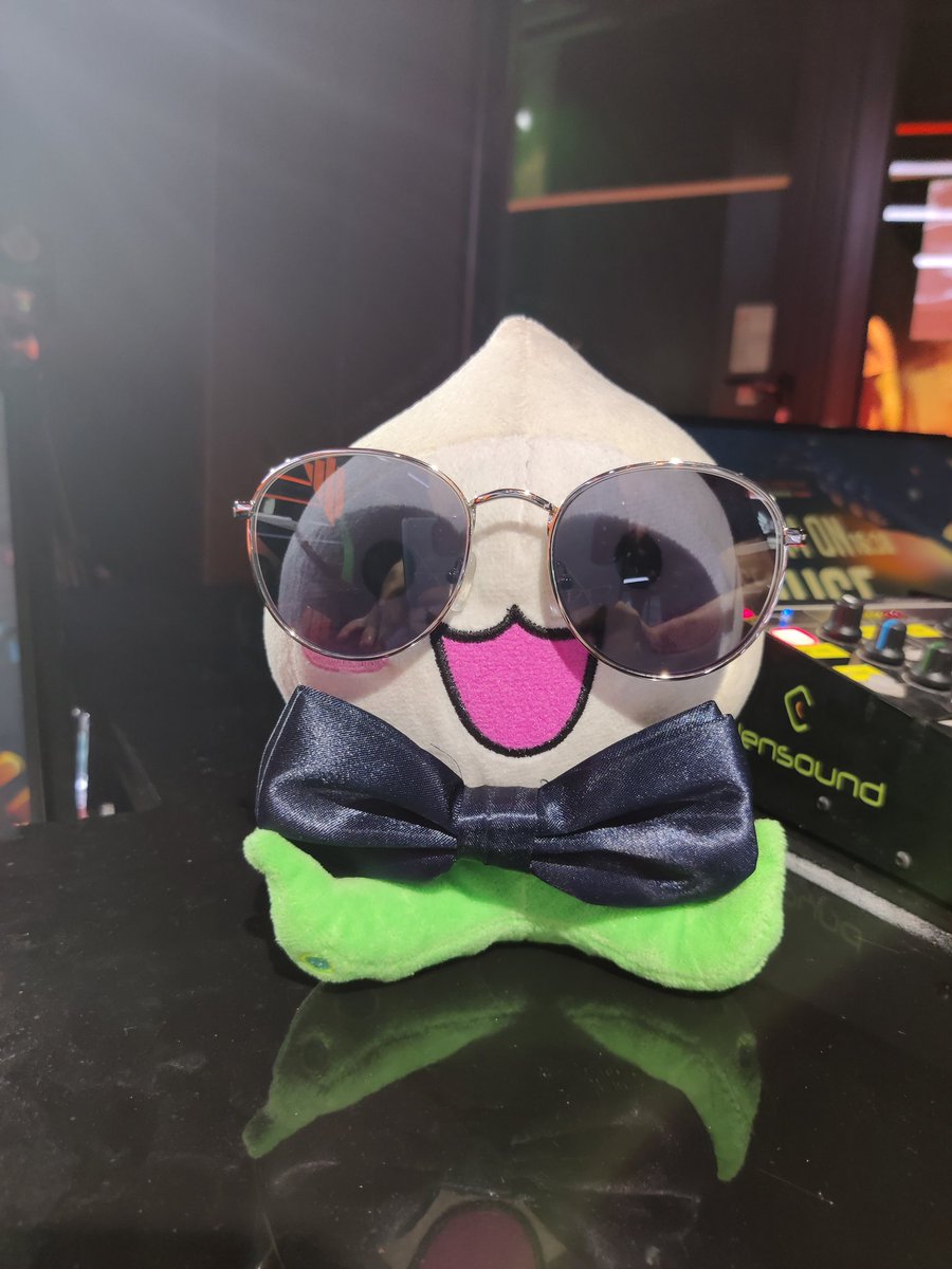 Hoshin (@hoshin_ow) on Twitter photo Petit break, et on est de retour pour la finale lower bracket <a href="/PlayAllForOneFR/">Overwatch AllForOne France</a>, avec le bon <a href="/OW_Kikifred/">Kikifred</a> pour commencer, puis <a href="/zqroide/">Zaroide</a> et <a href="/HammerKick_OW/">HammerKick</a> pour la suite!
Au programme : un match retour!
<a href="/Goud_Guys/">Goud Guys</a> VS <a href="/FrostTails/">Frost Tails 🕺</a> !
C'est dans vers 10min!
xoxo Petit break, et on est de retour pour la finale lower bracket <a href="/PlayAllForOneFR/">Overwatch AllForOne France</a>, avec le bon <a href="/OW_Kikifred/">Kikifred</a> pour commencer, puis <a href="/zqroide/">Zaroide</a> et <a href="/HammerKick_OW/">HammerKick</a> pour la suite!
Au programme : un match retour!
<a href="/Goud_Guys/">Goud Guys</a> VS <a href="/FrostTails/">Frost Tails 🕺</a> !
C'est dans vers 10min!
xoxo