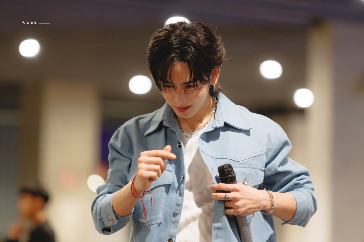 Naenie_N2's tweet photo. 250628 : เอาใจพี่ต้าไปเลยค้าบ 🫰

SANTA AT TOPS BEAUTY

@Ppsanta 
#Santapp
#OralBxSanta https://t.co/zxZCmlkCv3