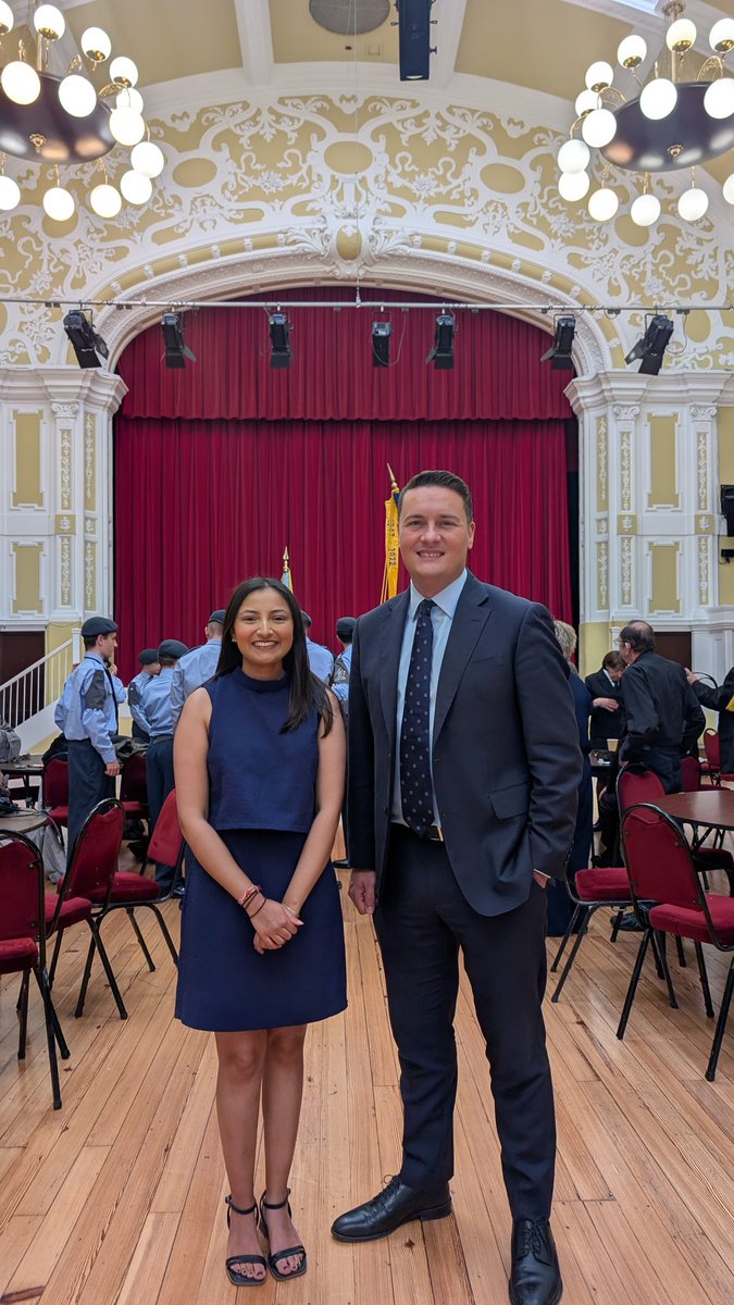 vanisha_solanki's tweet image. Yesterday, we held a special Armed Forces Day celebration outside Redbridge Town Hall to honour the contributions of those who serve and have served, raising public awareness of their dedication to our country.
