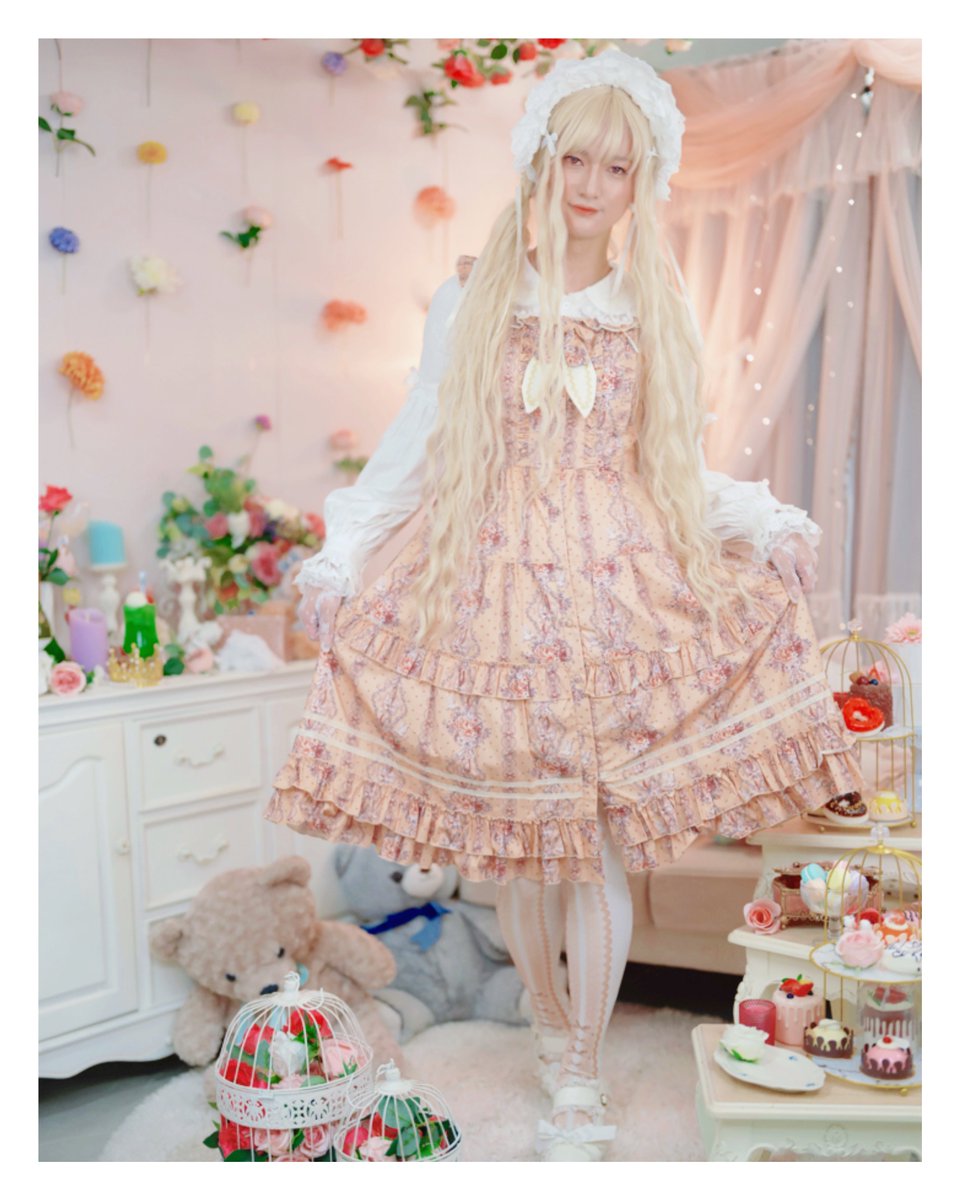 asame_3's tweet photo. ユメミルさんのロリィタお茶会に参加。
当社比1200%甘くしてもらいました。
@yumemirujsalon https://t.co/r0bchTzoqE
