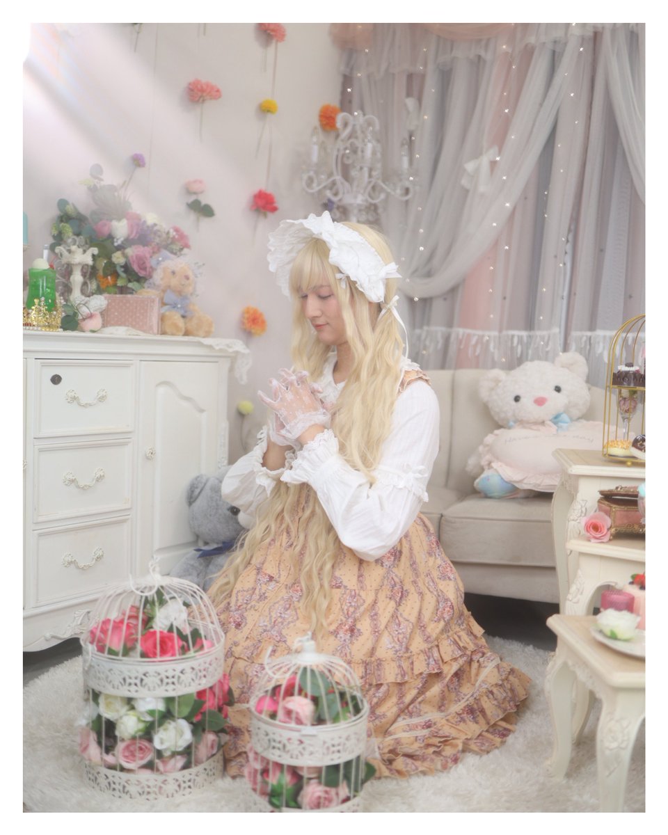 asame_3's tweet photo. ユメミルさんのロリィタお茶会に参加。
当社比1200%甘くしてもらいました。
@yumemirujsalon https://t.co/r0bchTzoqE