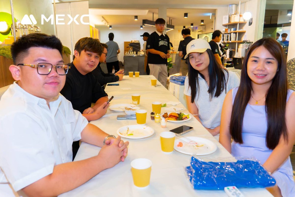 MEXC_Mal's tweet image. 📸 A powerful ending to an unforgettable night.

From traders to KOLs, KOLs to community builders, this is the real heart of Web3.❤️‍🔥

And at MEXC, we’re not just watching the space grow.
 We’re building it with you.💙