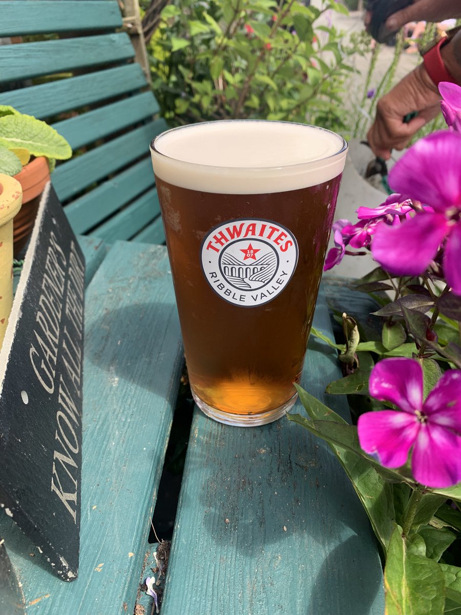 DaveHuntbatch's tweet image. New Canalside IPA at The Hollybush Inn from Thwaites. Absolutely fantastic