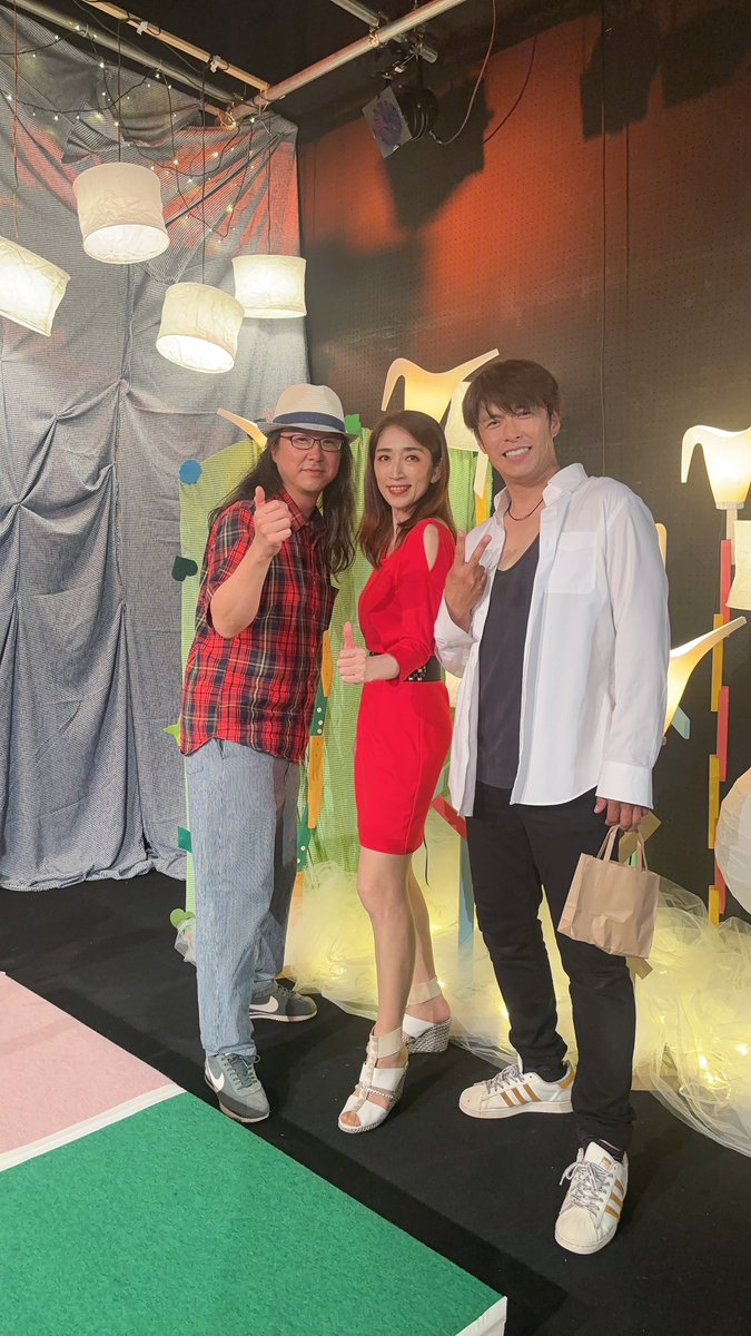 masami_hara's tweet image. 大阪公演、無事に初日が終わりました‼️
ご来場の皆様、ありがとうございました😊
満員御礼❣️明日は当日券もございます🙇‍♀️
#大阪公演
#ご来場有難う御座いました