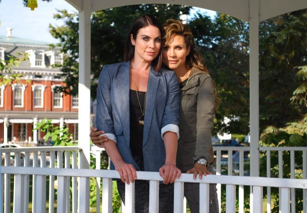 Katherine and Sara are wishing you a wonderful weekend!

#BeaconHilltheSeries