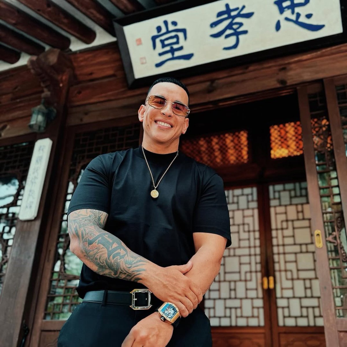 daddy_yankee's tweet image. Korea, gracias por tanto. 감사합니다 por la magia, la cultura y “ El Toque “ que hizo de este viaje algo único y muy especial! No veremos pronto 🇰🇷🇵🇷!