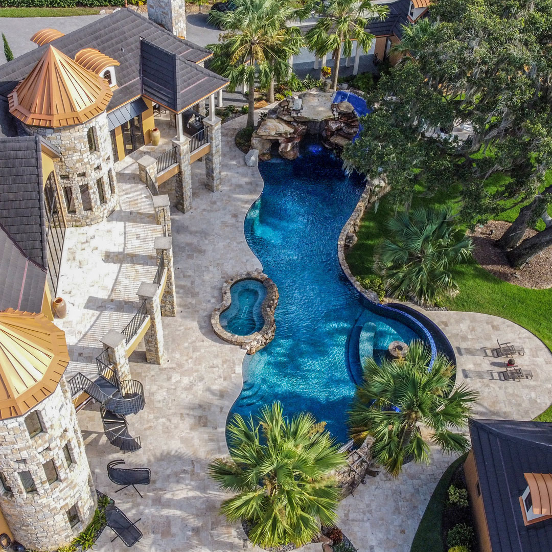 LagoonsDesign's tweet image. This home and pool are insanely huge. At Lucas Lagoons, transforming backyards into a total paradise and creating mesmerizing custom pools is simply part of the job for our passionate team.

#insanepools #lucaslagoons #poolbuilder #backyard #luxuryhomes