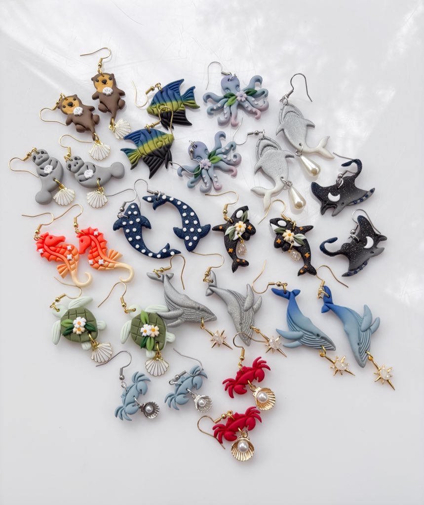 peripheralUS's tweet image. look at this set of really cute little funky fishes and and turtle and crabs and ocean critter earrings (i make and sell them) (they drop in my online shop today at 1pm PT) !!