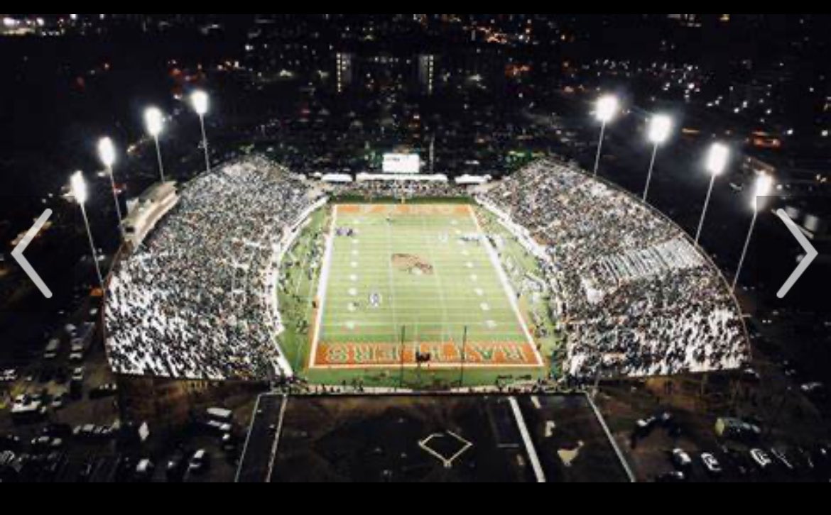 AujshawnIzzard4's tweet image. Blessed To Receive An Offer From FAMU❗️🐍   #Rattlers @CoachColzie @coachtwelch1 @TrainerOfSpeed1 @benton_leroy @DennisKnightSMN
