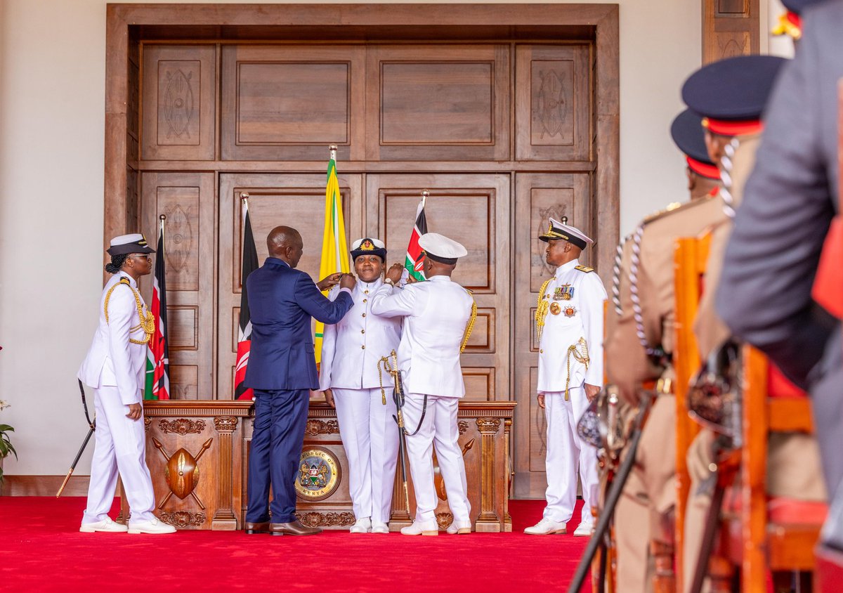 WilliamsRuto's tweet photo. We are proud of our Kenya Defence Forces for their commitment to safeguarding our security in the wake of rapidly evolving threats.

We implore the new leadership to discharge its responsibilities with professionalism and integrity to consolidate Kenya into a progressive country. You have our unreserved support.

At State House, Nairobi, for the investiture of the KDF leadership.

Congratulations on your promotion. Our best wishes as you serve our country.