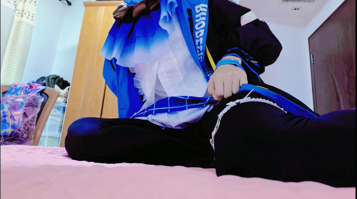 GingerL00000's tweet photo. 今天是啥杯��宝和新腿环！ https://t.co/aLEDyRzrYF