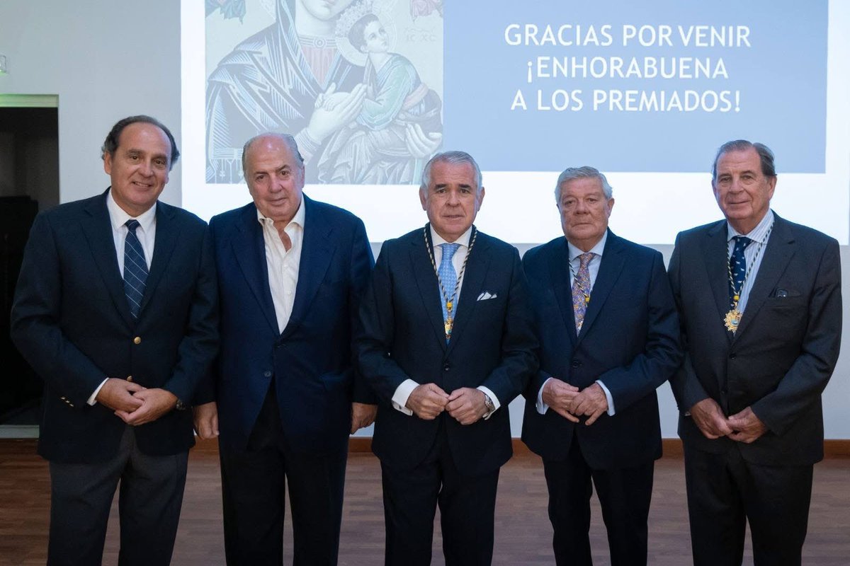 Gala de Nuestra Patrona en el Ilustre Colegio de Mecicos de Málaga, la Virgen del Perpatuo Socorro.Un Magnífico acto.