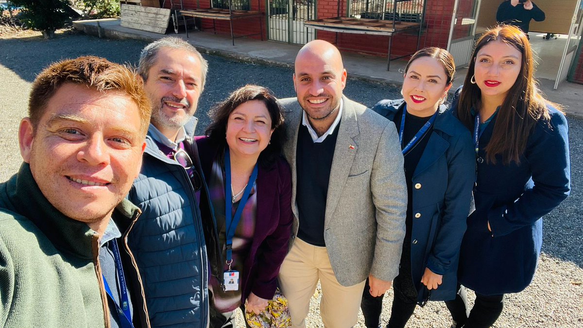 Participamos de la firma de convenio entre <a href="/MuniPetorca/">Municipalidad de Petorca</a> y centro CAI de Hierro Viejo. 
Compartiendo  con las y los asitentes los compromisos que asumimos como Servicio, en apoyo al Desarrollo inclusivo territorial de la comuna.