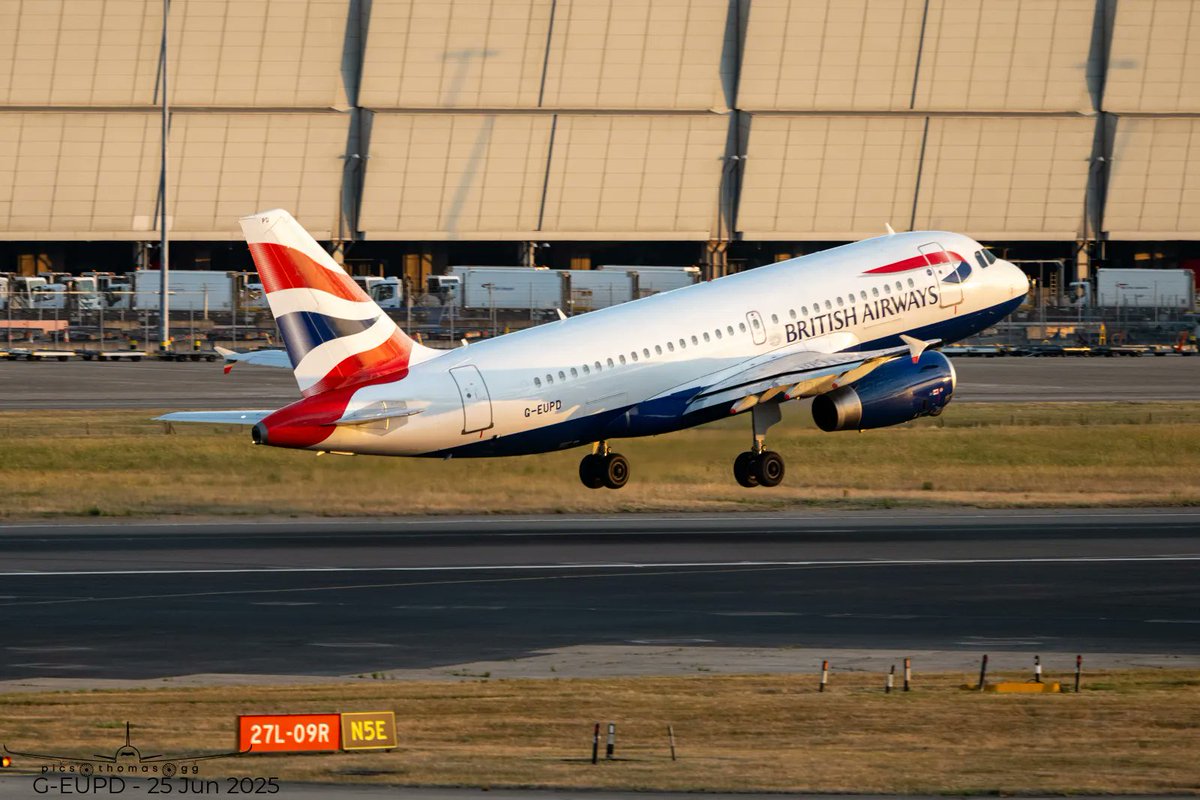 Thomas (@picsthomasgg) on Twitter photo A selection of short haul <a href="/British_Airways/">British Airways</a> departures out of Heathrow from Wednesday evening, 25/6/2025
📸
G-EUPD LHR-CPH BA822
G-EUUA LHR-GLA BA1498
G-EUUK LHR-PRG BA858
G-EUUS LHR-MXP BA584 A selection of short haul <a href="/British_Airways/">British Airways</a> departures out of Heathrow from Wednesday evening, 25/6/2025
📸
G-EUPD LHR-CPH BA822
G-EUUA LHR-GLA BA1498
G-EUUK LHR-PRG BA858
G-EUUS LHR-MXP BA584