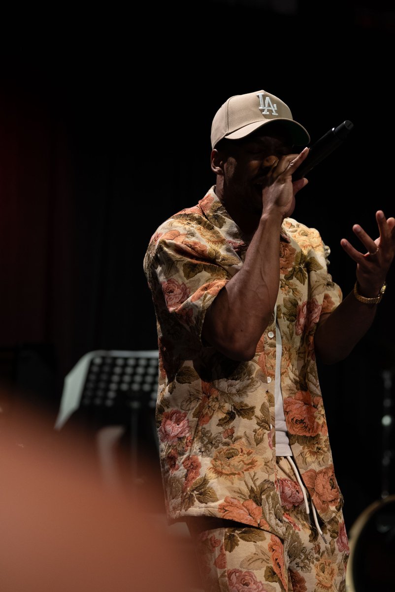CellusHamilton's tweet photo. True faith is about freedom because true faith is about loving God and loving neighbor! Our annual Juneteenth event was a vibe and @kineticny is what the city needs.
📸: @onlyhuemans
#juneteenth #faithandjustice #blackfreedom #gospelandjustice #juneteenthcelebration #blackjoy #christianhiphop