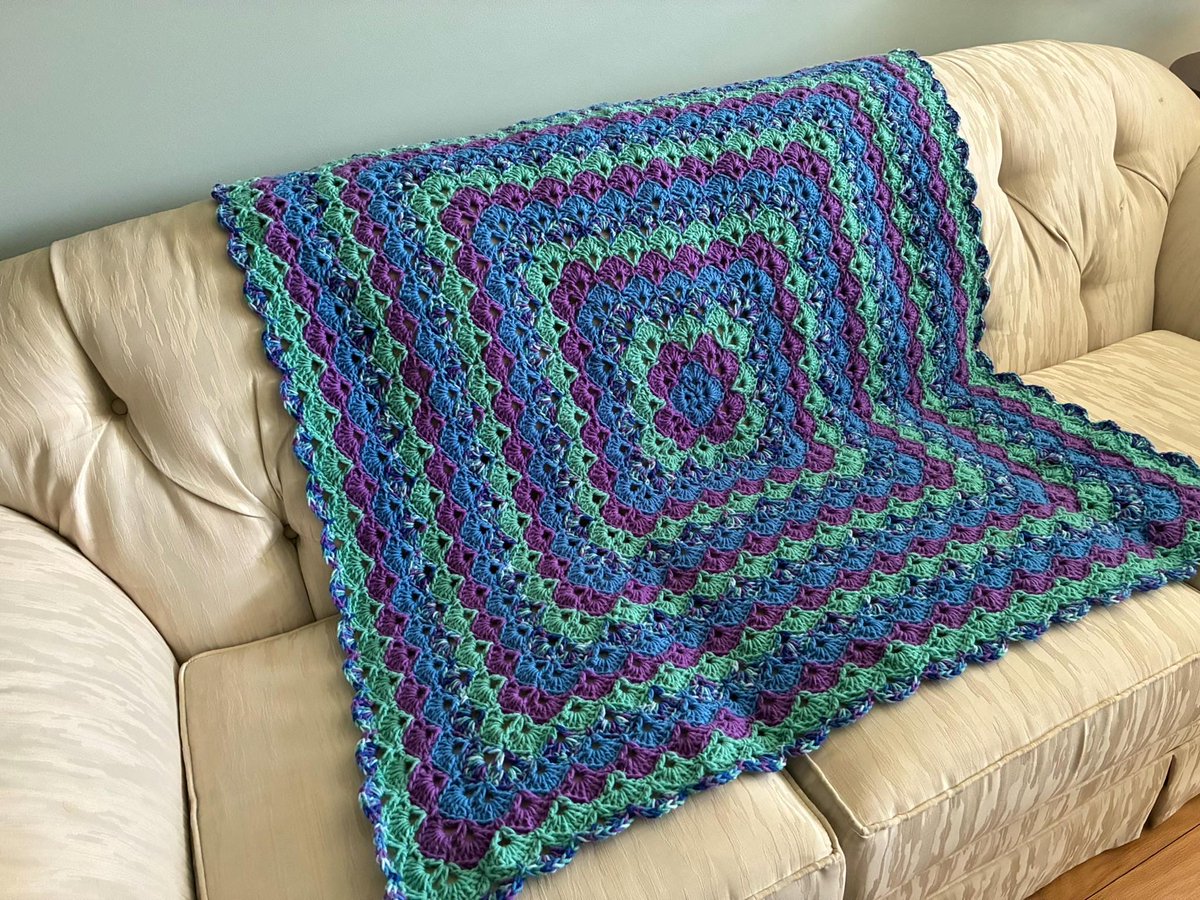 chestnutcrochet's tweet photo. https://t.co/HSA3AIzHHj
#crochetafghan #cozythrow #handmadeblanket #etsyseller https://t.co/fNn5po72YD