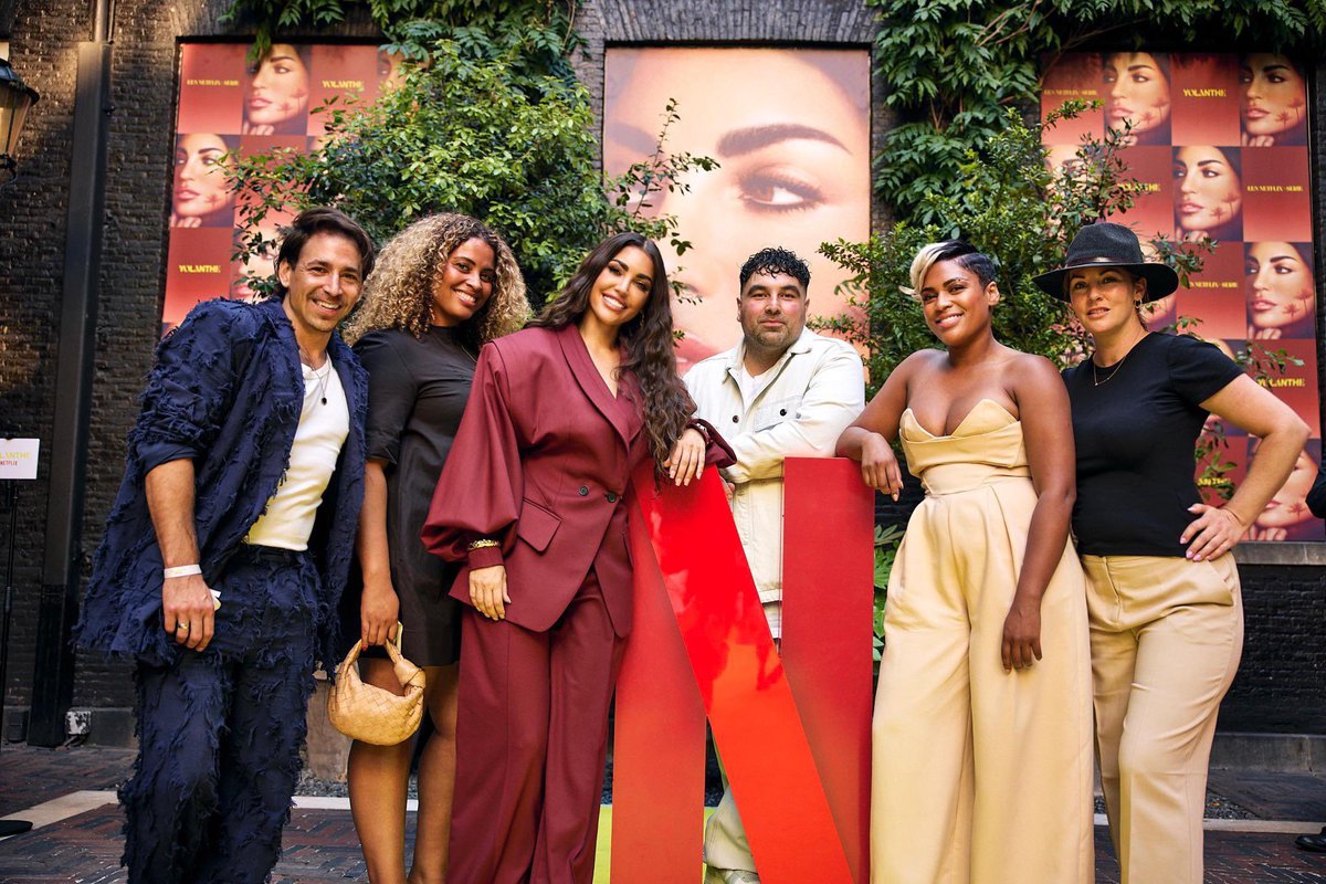 Jennifer Cooke tweet media