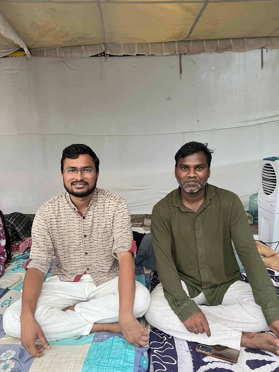 Nitish Kumar tweet media