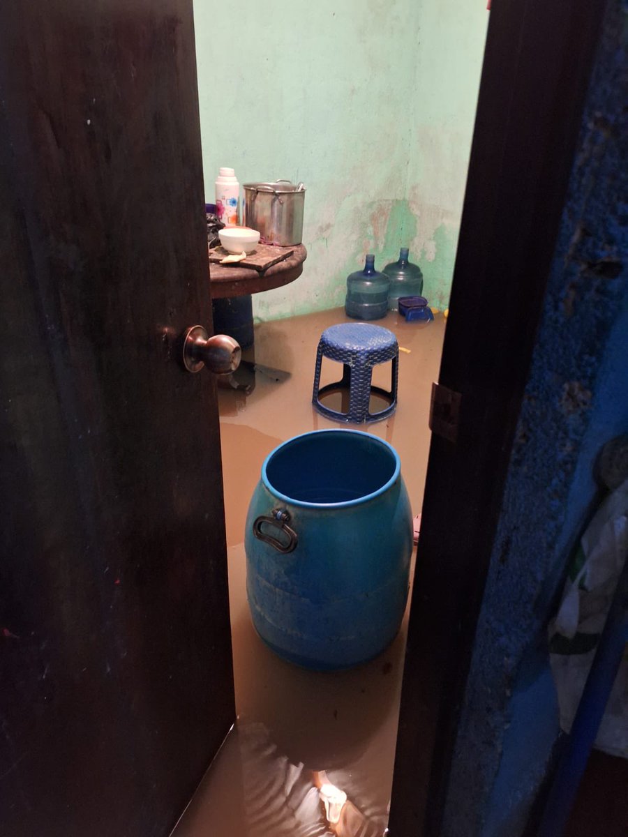 RamonHernande23's tweet image. #Barberena
Inundaciones afectan
 viviendas en El Cerinal 

Varias viviendas ubicadas en el sector La Llamarada, aldea El Cerinal de Barberena, Santa Rosa fueron afectadas por lluvias registradas en el área. 
El Sistema CONRED realizó Evaluación de Daños y Análisis de Necesidades