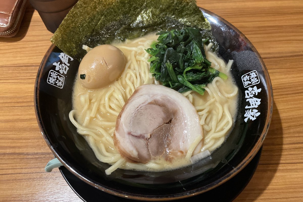 まじでらーめん食べれるだけで生きてる価値ある