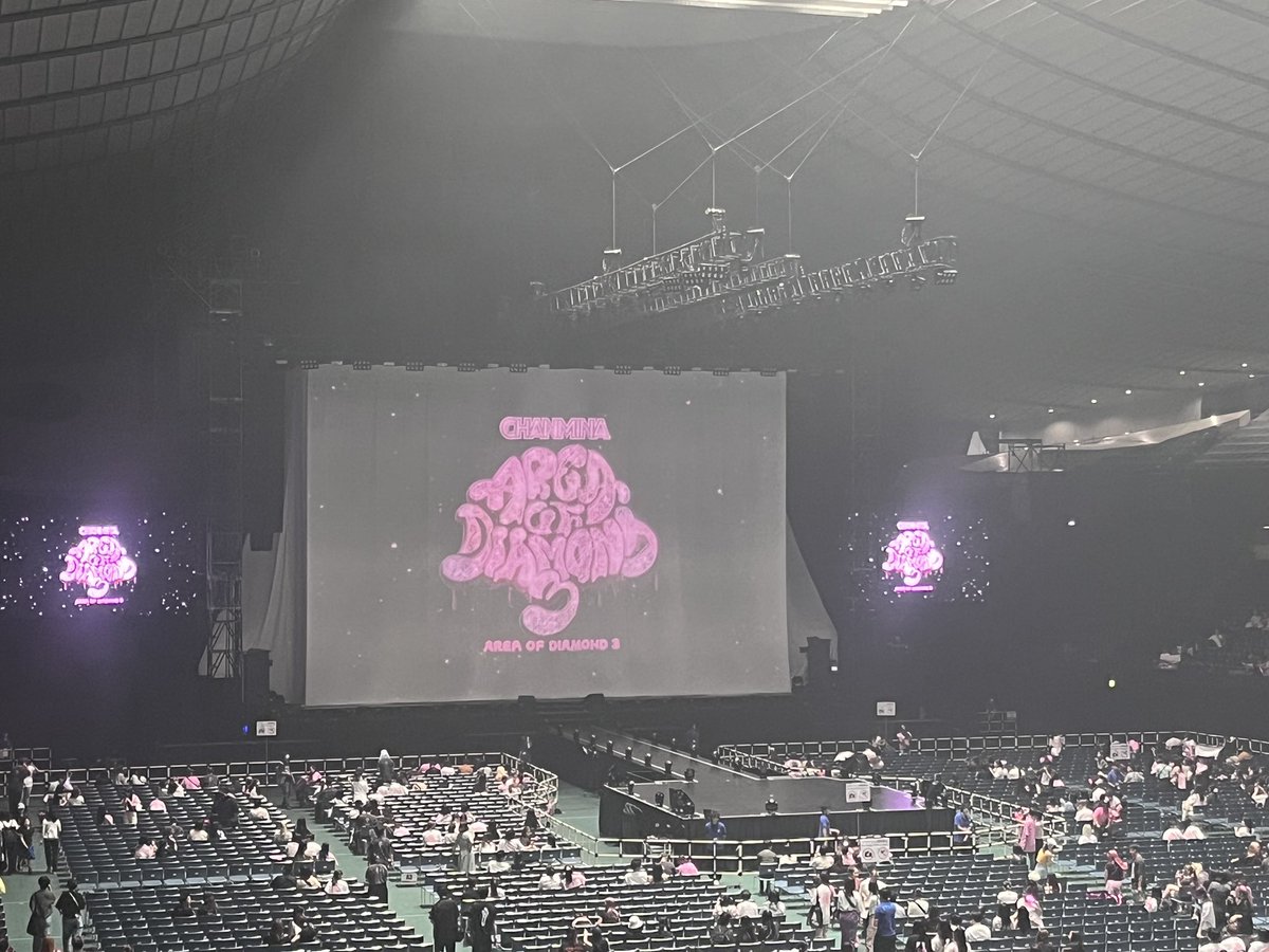 最高でした。
ピンクTが目の前で売り切れることがありましたが、そんなこと忘れるくらいw
とっても楽しみました。行けて良かった！