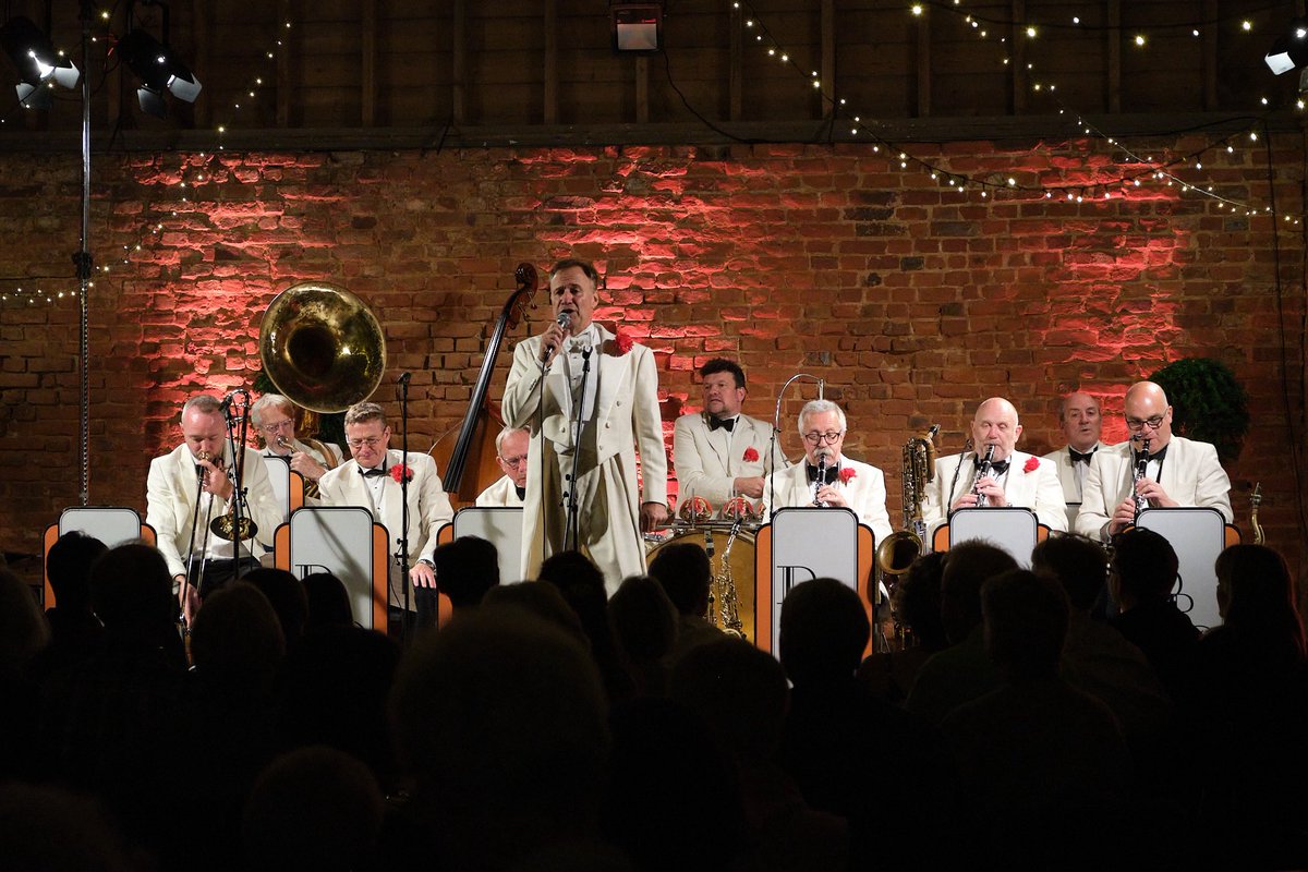 GRConcerts's tweet image. SOMETHING EXCITING IS COMING… 👀 

Stay tuned on our socials tomorrow- we can’t wait to share the surprise… 🎶⭐️

 #tithebarn #lenham #lenhamvillage #greenroom #greenroomfestival #greenroomconcert #concertvibes #concertlover #concertmemories #maidstone #maidstonekent #jazz