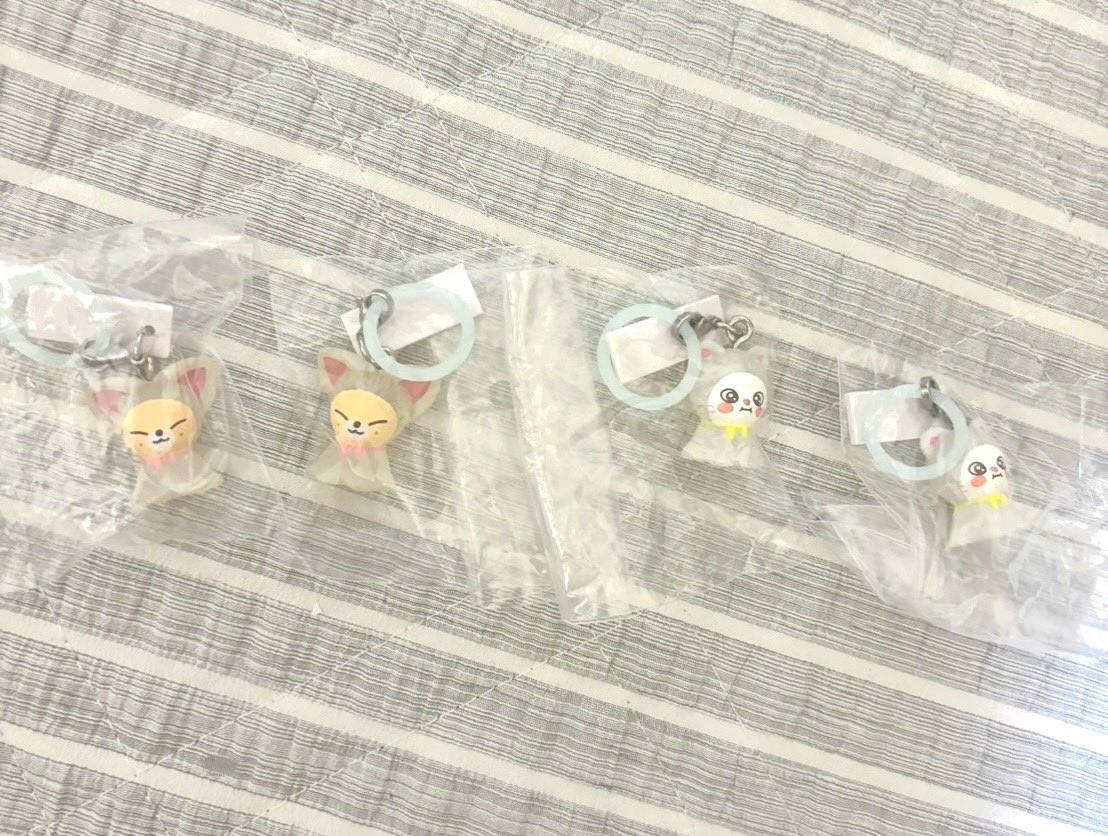 うに tweet media