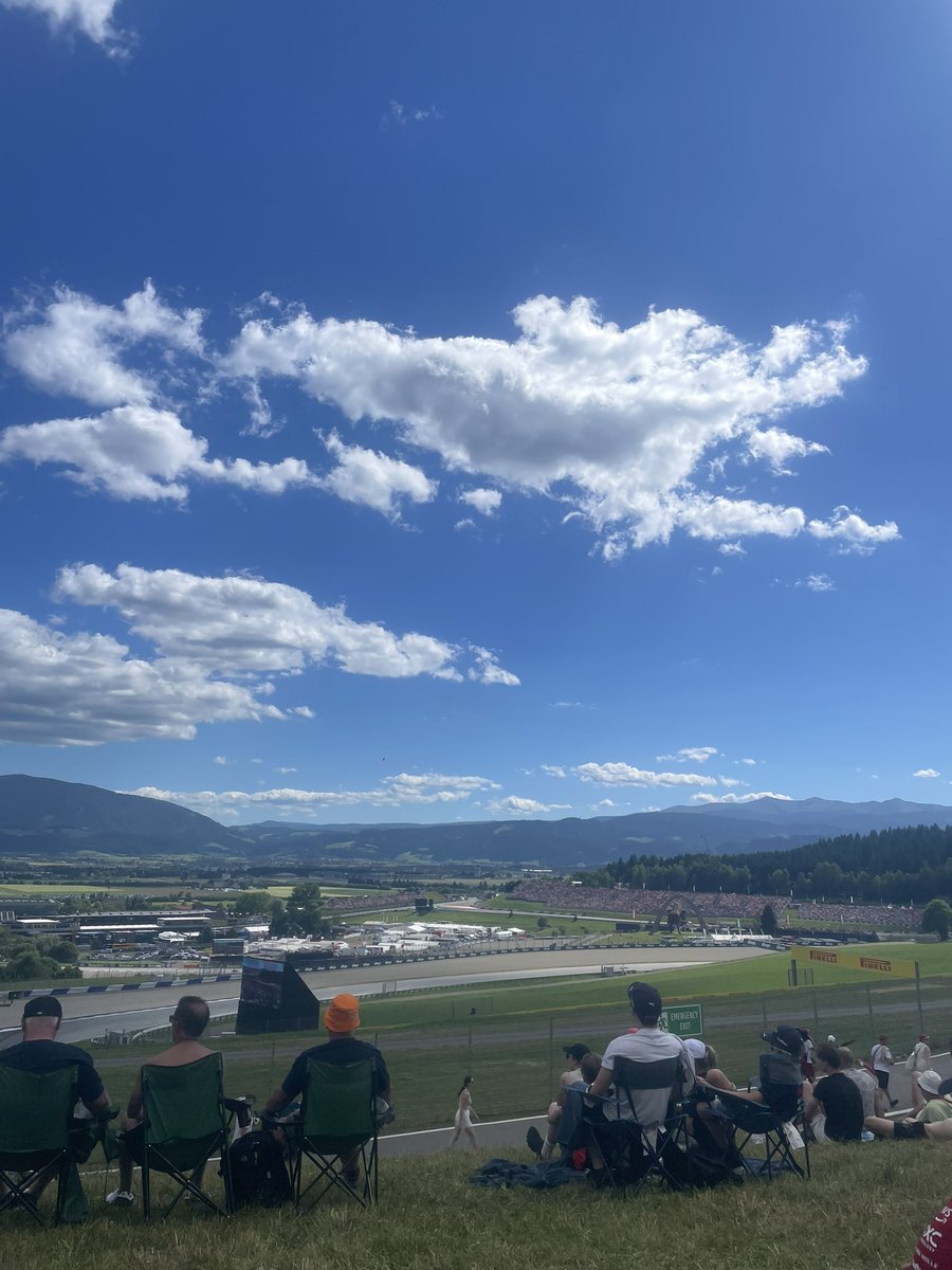 Layla🌹 tweet media