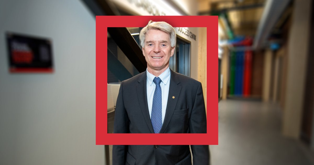 The Wayne Carson Student Success Centre in the Allison D. McCain Commons has been named to recognize the generous support from Wayne Carson (BScCE’87, LLB’90). A member of the Board of Governors and a leader in public-private partnerships and real estate development, Wayne is