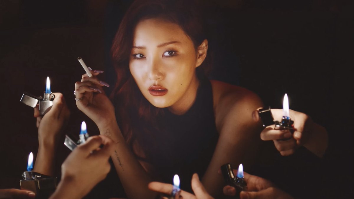 todayinkggs's tweet photo. 5 years ago today, Hwasa released her 1st Mini Album ‘María’ with title track ‘Maria’ https://t.co/WMnMDAqBld