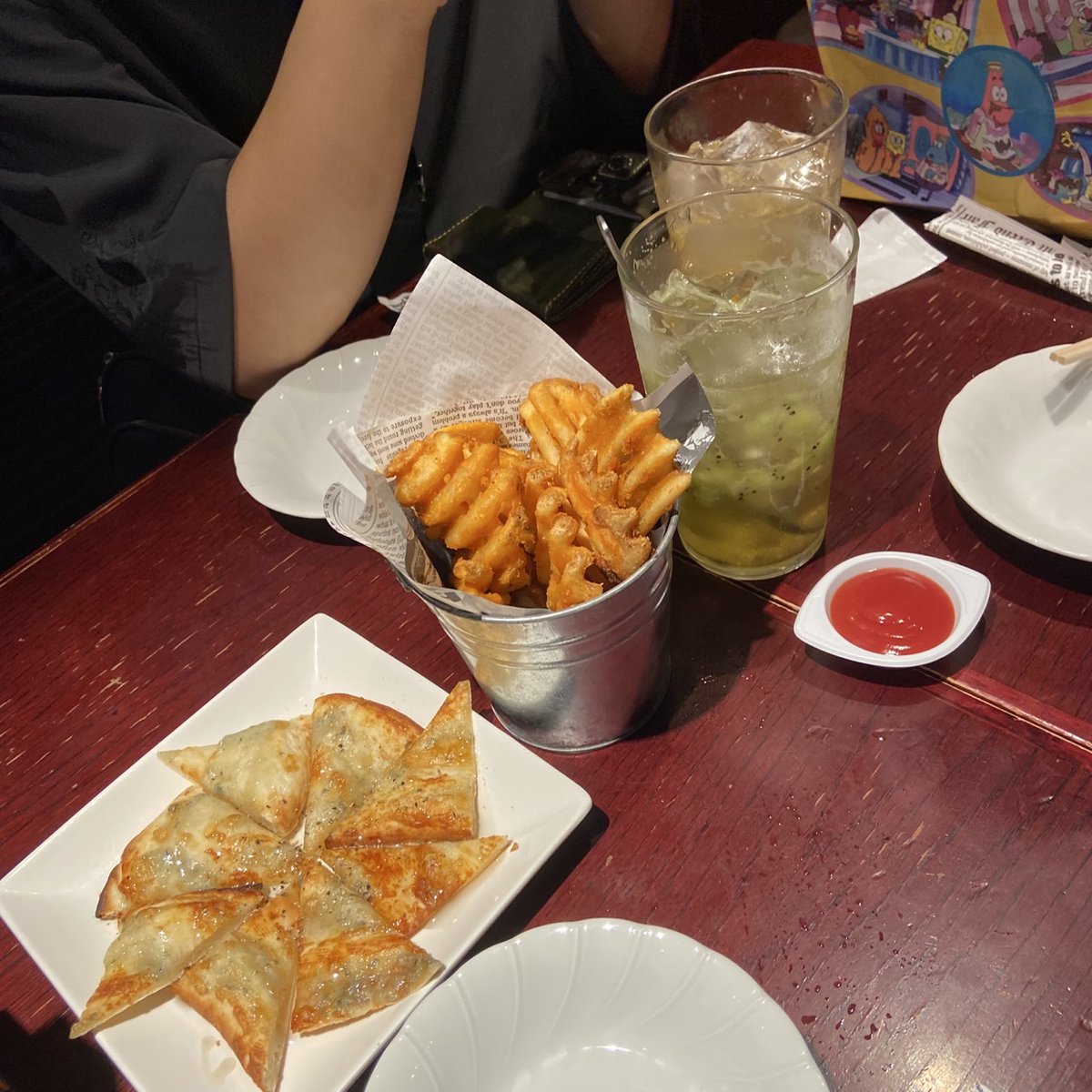 eotakee's tweet photo. 飲んでます https://t.co/ccNOryg6qb