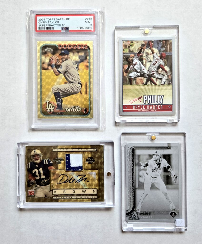 hbmiller27's tweet image. Plenty of fun pickups from the Chantilly card show yesterday. First pic is all 1/1s!