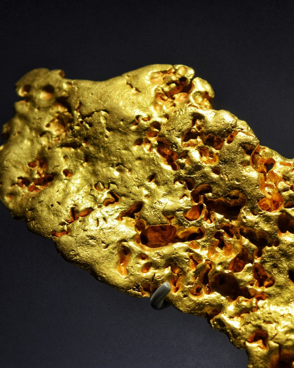 How do gold deposits form deep underground?

New research in central China’s West Qinling Mountains reveals a conductive zone and vertical pathways that transported gold-bearing fluids—linking tectonics to mineral riches.

Read more: geosociety.co/4l2pBpt
#Geology #GSAPubs