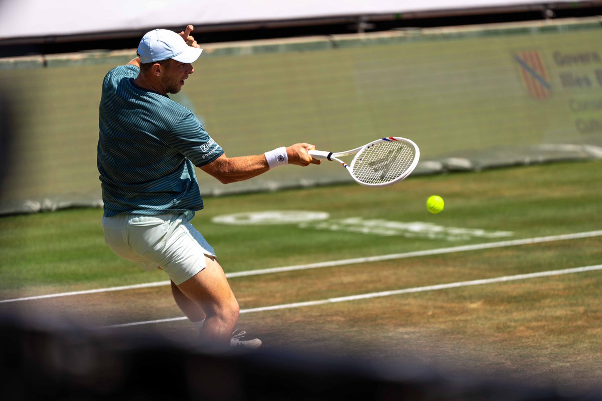 Mallorca Championships (@mallorcachamps) on Twitter photo One set from the title!
🇳🇱 <a href="/Griekii/">Tallon Griekspoor</a> takes the lead in the #MallorcaChampionships final against Moutet (7-5). One set from the title!
🇳🇱 <a href="/Griekii/">Tallon Griekspoor</a> takes the lead in the #MallorcaChampionships final against Moutet (7-5).