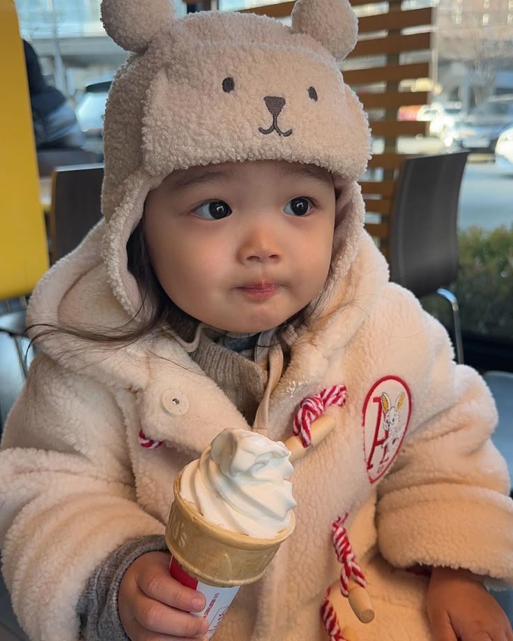 ELLENA ASHVALE. tweet media