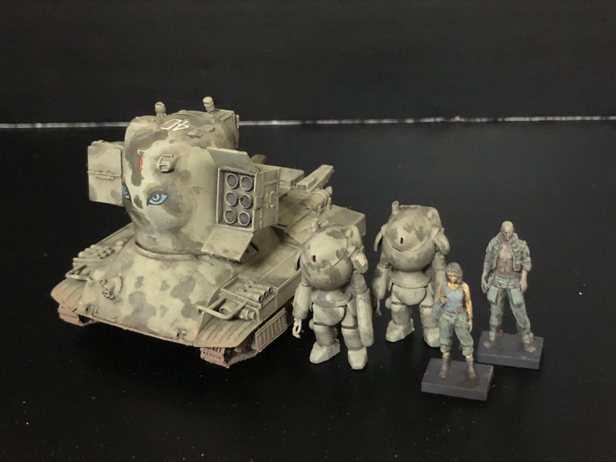 PiyoPiyojedi's tweet image. WF夏 リ・チョイス 卓番/6-04-13
マシーネンの1/72 ドールハウスです。
ラプターとフィギュア付です😊 よろしくお願いします。
#Ma.k. #マシーネンクリーガー
#横山宏
#WF #WF2025S #WF2025夏
#ワンフェス