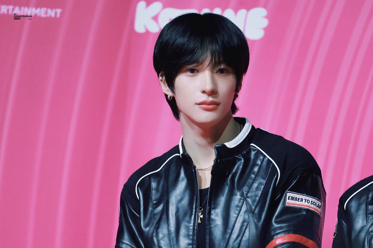 250628 SMTOWN LONDON

#ANTON #앤톤 #찬영 #RIIZE #라이즈