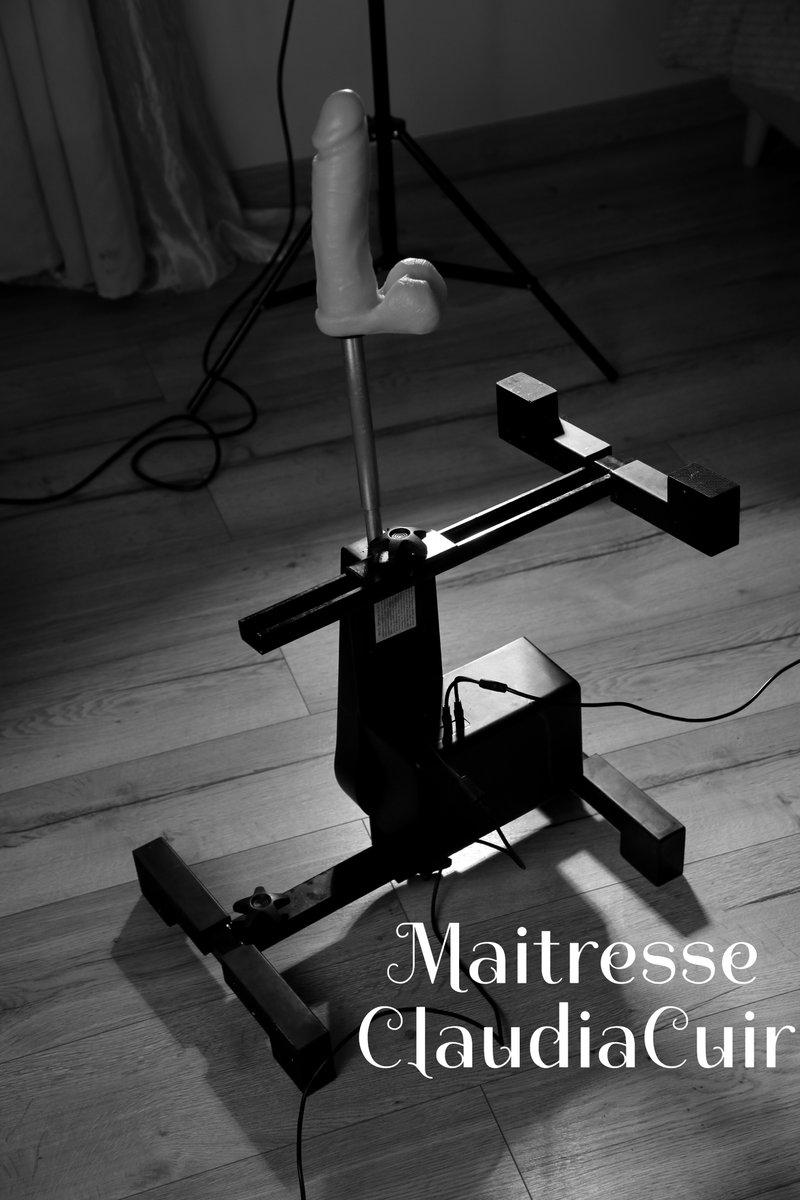 On dirait qu'il se prépare quelque chose.

Une idée peut être  <a href="/GregouCC/">Gregou</a>  ??