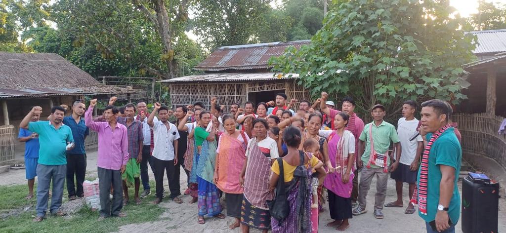 AugustineEnghee's tweet image. Heartfelt congratulations to the newly appointed Booth President at Langmepi ME School! Wishing him a successful tenure. Under the guidance of Gen. Secretary, our party's grassroots momentum will surely grow.
 #NewLeadership #BoothLevel