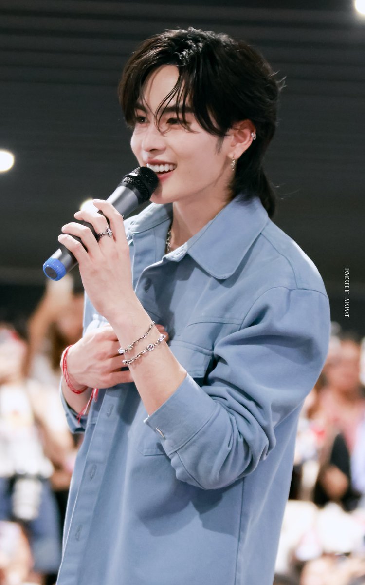 jammyjellyjam's tweet photo. วันนี้ขอบคุณที่มารวมพลให้นะค้าบ

SANTA AT TOPS BEAUTY
#OralBxSanta 
#Santapp | @Ppsanta https://t.co/D4e3pkGuca