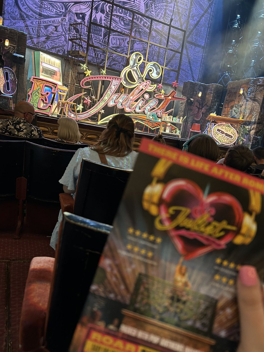 Hope you have the best last shows today <a href="/JayMcGuiness/">Jay McGuiness</a> you have absolutely smashed this tour🥰 break a leg and then its all about the book💖