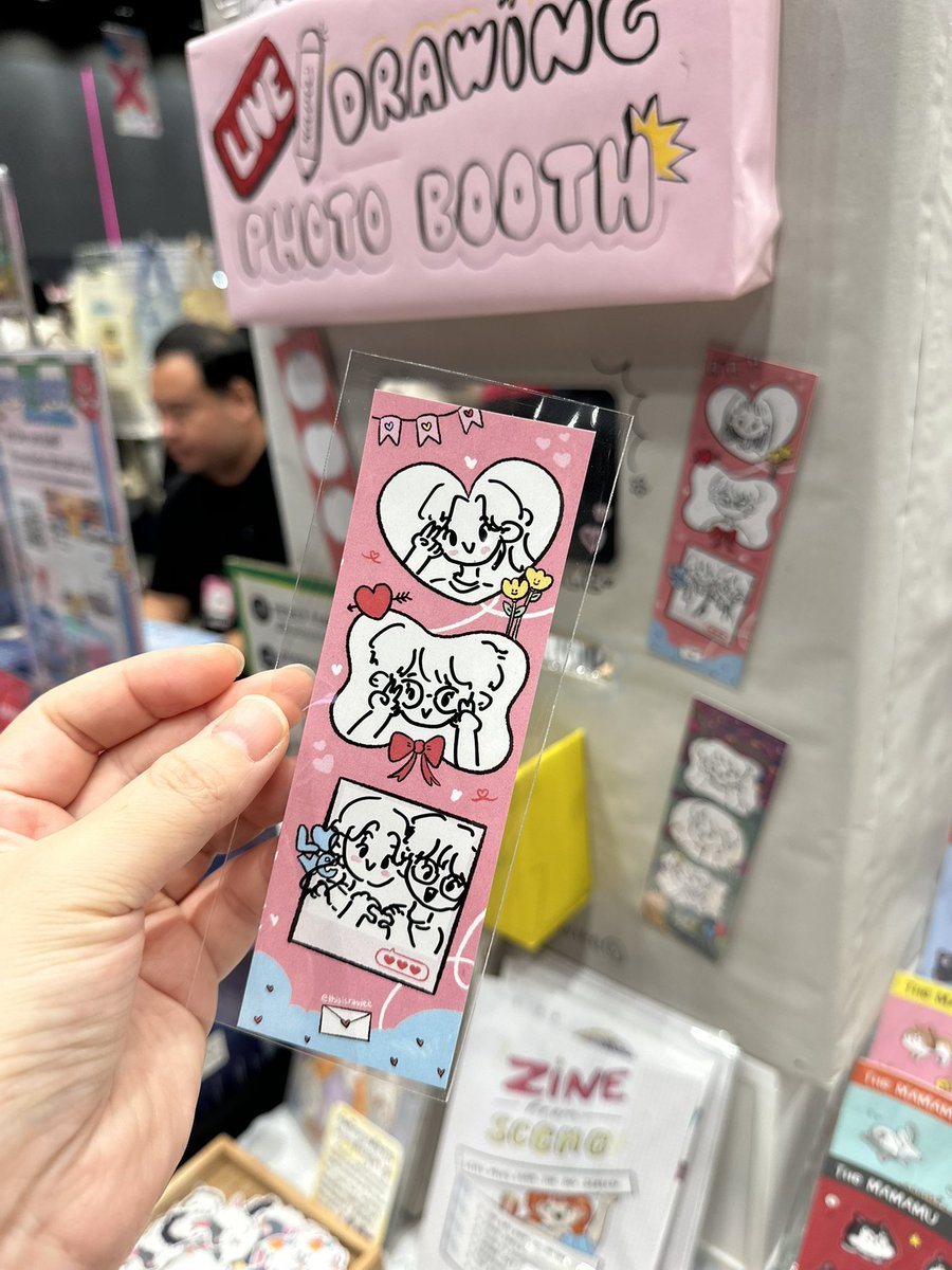 เฉอ tweet media